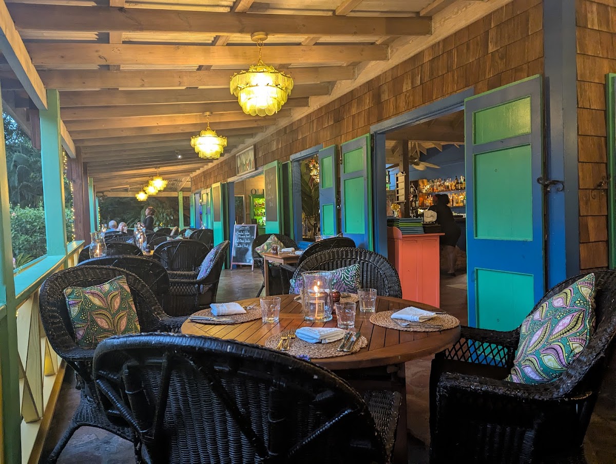 Bananas Restaurant