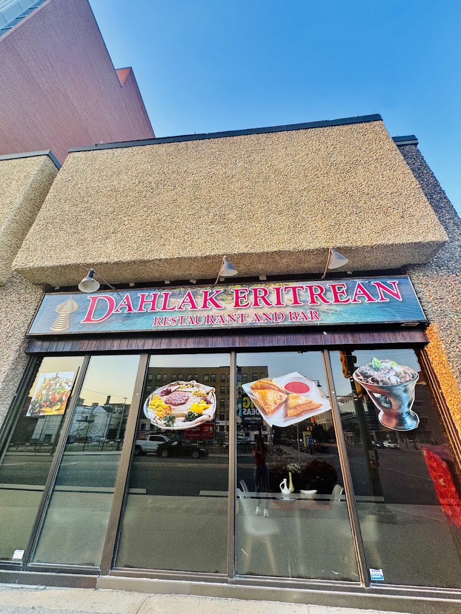 Dahlak Eritrean Restaurant & Bar – Photo 3