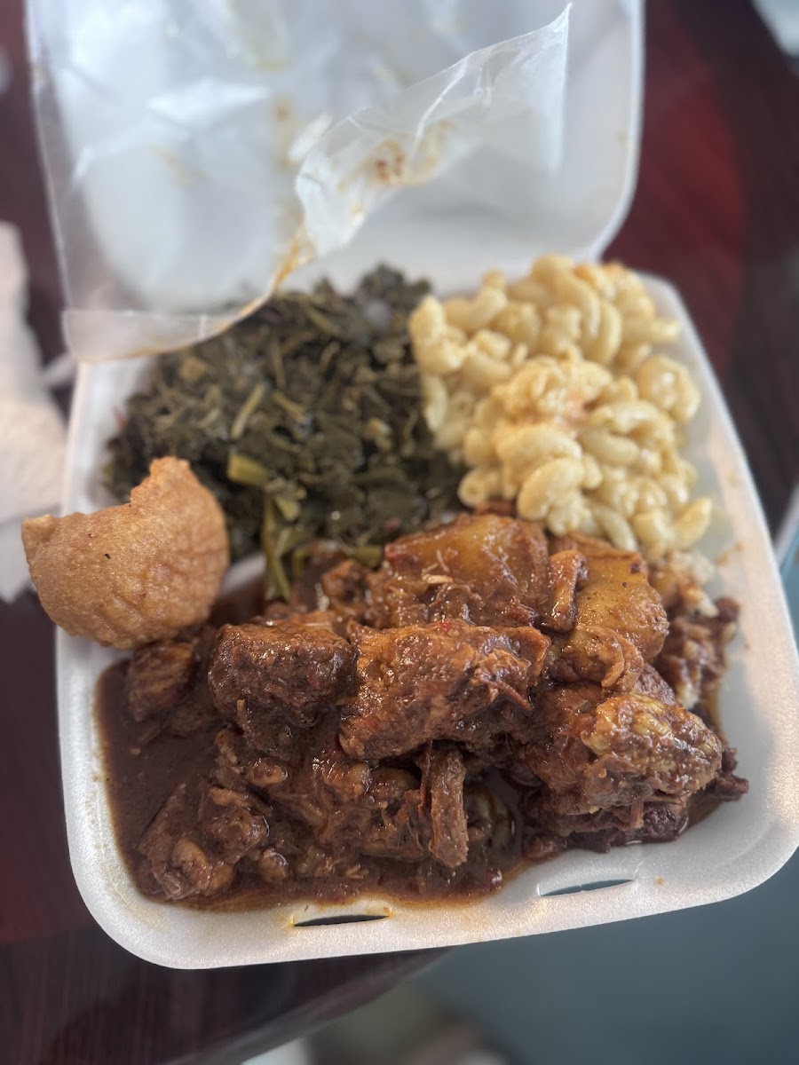 Mama T's Restaurant – Photo 3