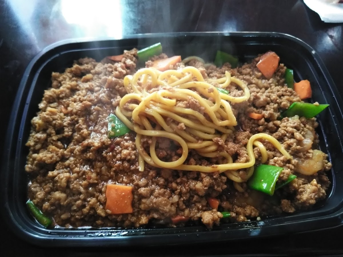 Moon House Chinese Restaurant – Photo 3