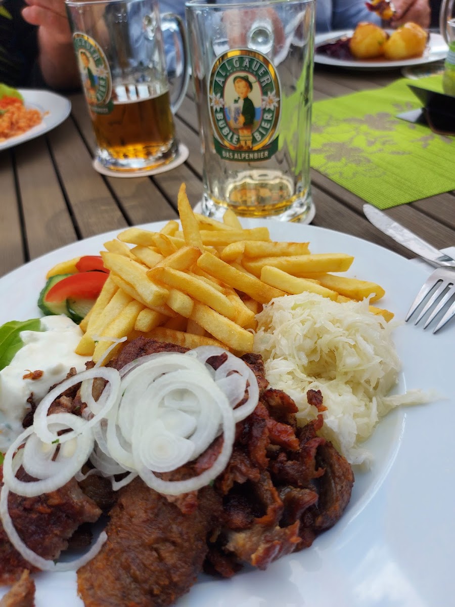 Restaurant Am Sportplatz Tsv Neuhengstett - Zouma Dimitroula – Photo 2
